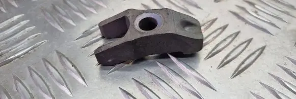 Volvo S70 V70 V70 XC Fuel Injector clamp holder