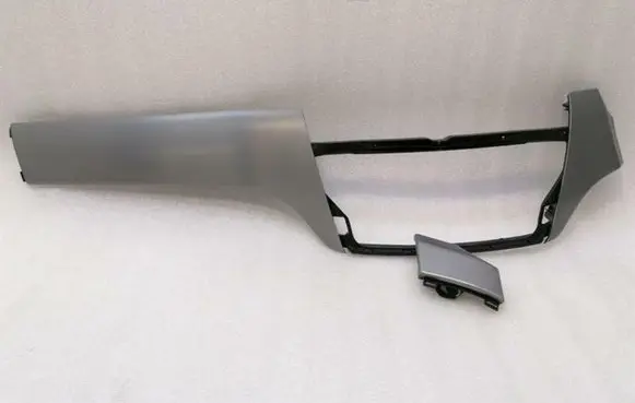 Mercedes-Benz GLE (W166 - C292) Other center console (tunnel) element A1666807371