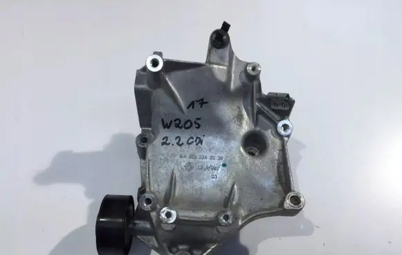 Mercedes-Benz C W205 Generator/alternator bracket A6512340339