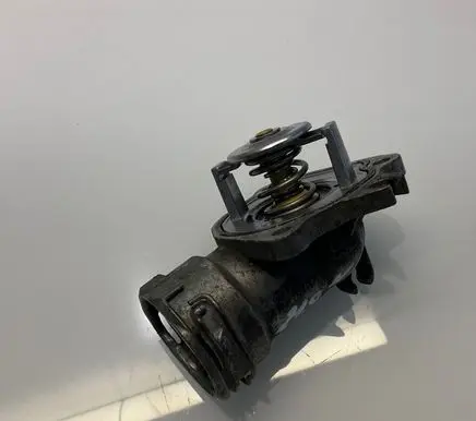 Mercedes-Benz CLS C219 Thermostat/thermostat housing A6422000215 6422000215