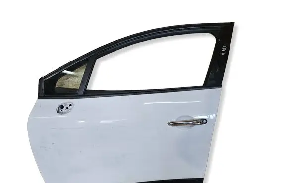 Renault Clio IV Door (2 Door Coupe) 