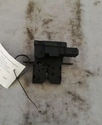 Renault Scenic I Tailgate window lock/catch/latch 7700430941