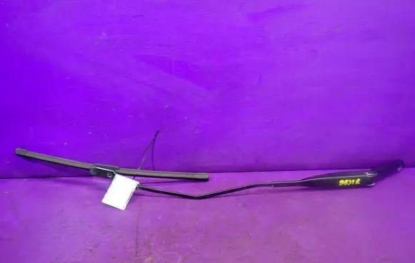 Fiat Bravo Front wiper blade arm 