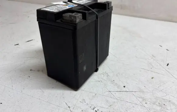 Mercedes-Benz ML W166 Car battery A0049820008