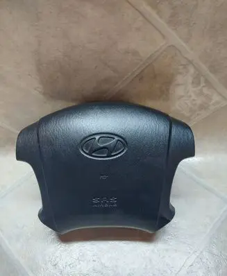 Hyundai Terracan Steering wheel airbag