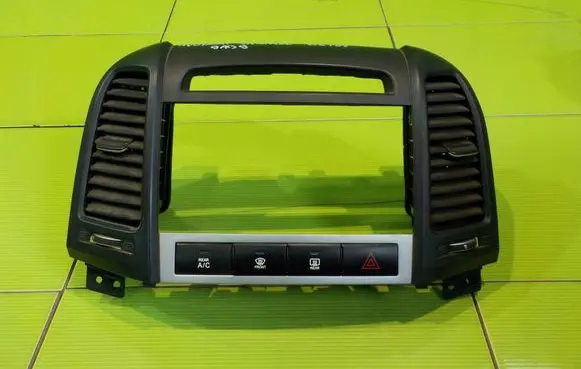 Hyundai Santa Fe Dashboard air vent grill cover trim PRZOD 9AB9