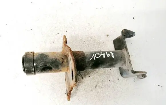 Volkswagen PASSAT B5 Front bumper mounting bracket 3b0807134