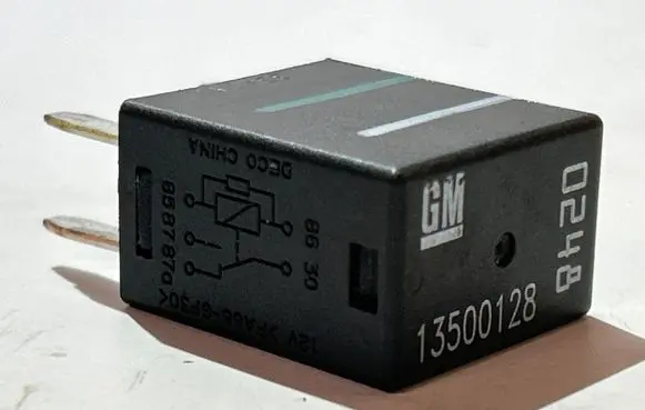 Opel Insignia A Other relay 13500128