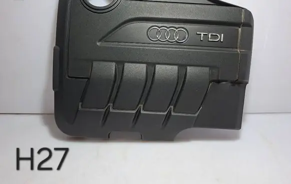 Audi A3 S3 8P Engine cover (trim) 03L103925C 03L103925