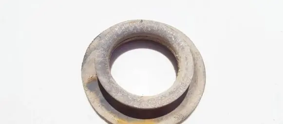 Hyundai Getz Front coil spring rubber mount 553321c000 55332-1c000