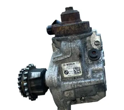 BMW 5 F10 F11 Fuel injection high pressure pump 0445010517