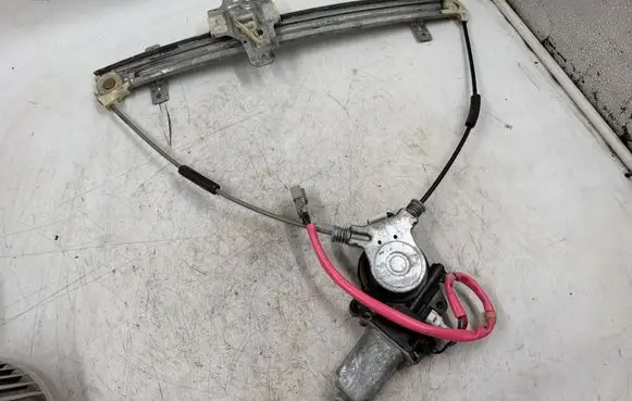 Honda Civic Front door window regulator with motor