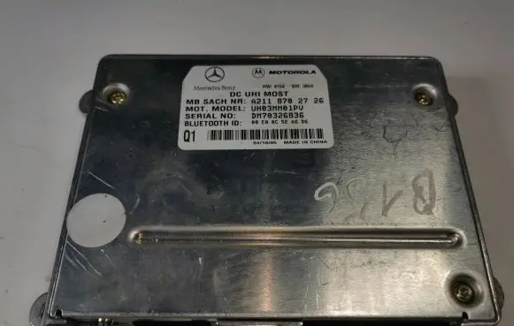 Mercedes-Benz E W211 Bluetooth control unit module A2118702726 UH03MM01PV DM70326836