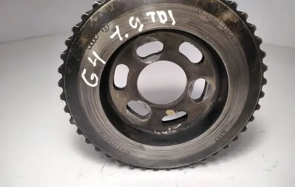 Volkswagen Golf IV Fuel pump gear (pulley) 038130111A