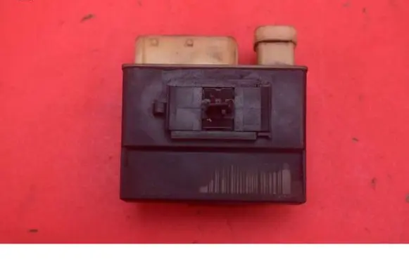 Citroen Berlingo Relay mounting block 9652021180