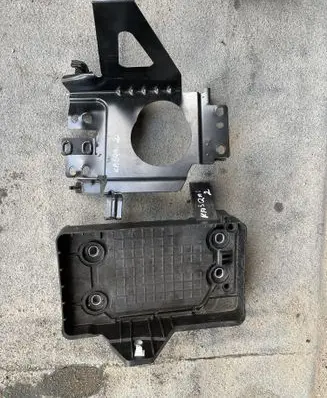 Nissan Qashqai Battery box tray XXBX
