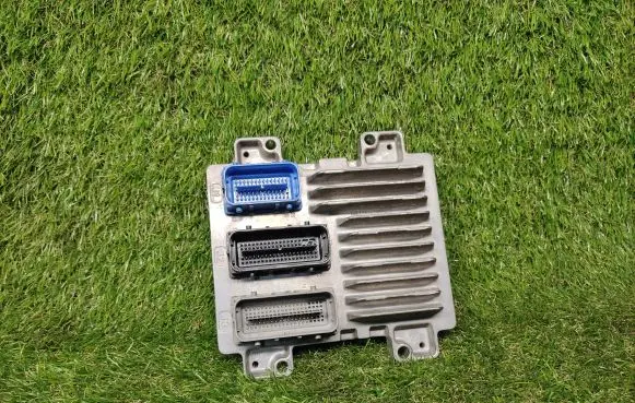 Buick Encore I Engine control unit/module ECU 12695536 12692201