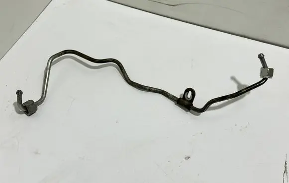 Renault Master III Fuel line pipe