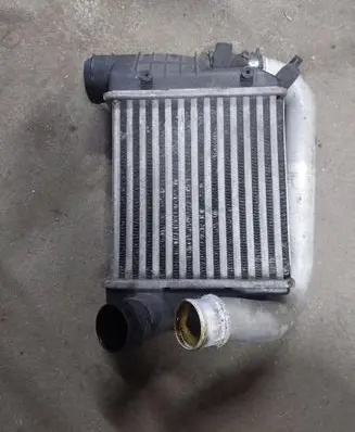 Audi A6 S6 C6 4F Intercooler radiator 4F0145979A