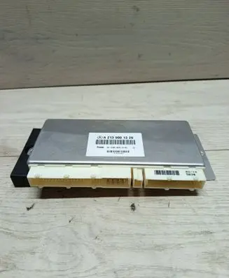 Mercedes-Benz E W213 Air suspension control unit module (rear) A2139001326 982835 A2C7394610900