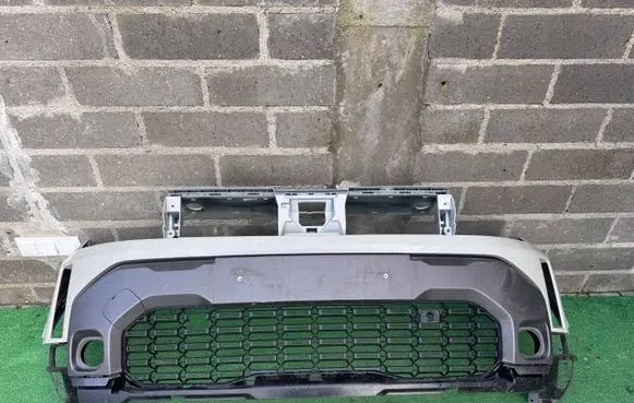 Dacia Duster III Front bumper 