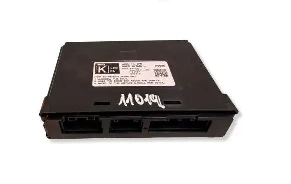 Mazda CX-30 Door control unit/module BHPD675M0 BHPD66S08 GGMZ001J10