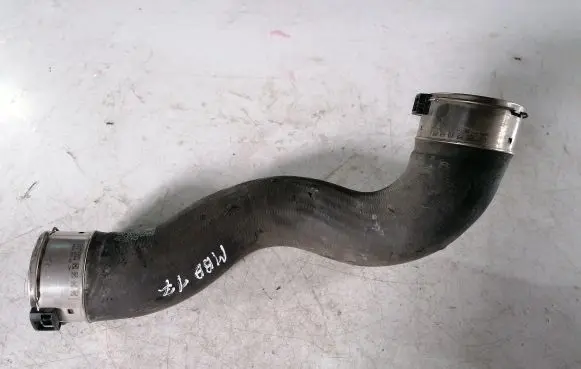 Mercedes-Benz B W246 W242 Intercooler hose/pipe A2465280282