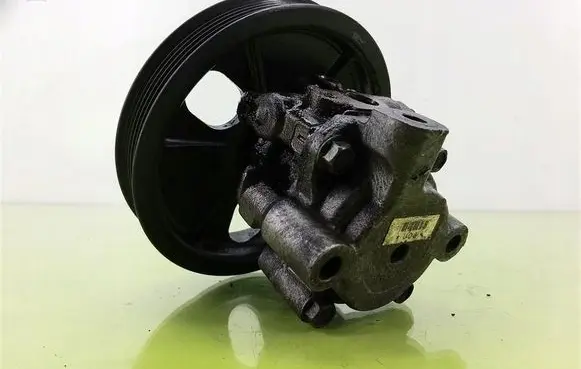 Chrysler 300M Power steering pump 4782146AC
