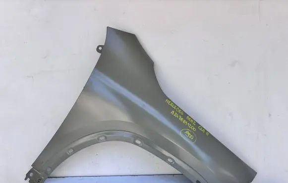 Mercedes-Benz GLA H247 Fender A2478811200