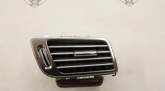 Mercedes-Benz CLS C218 X218 Dashboard air vent grill cover trim A2188300954