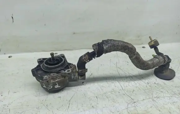 Audi A6 S6 C5 4B Vacuum pump