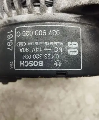 Audi A3 S3 8L Generator/alternator 037903025C 0123320034