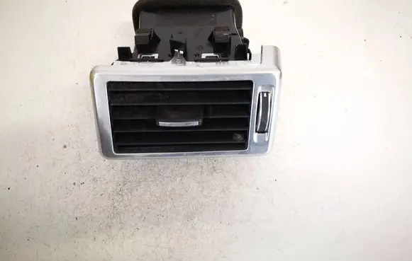 Land Rover Discovery Sport Dash center air vent grill fk72018b09a