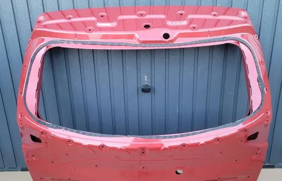 KIA Sportage Truck tailgate 