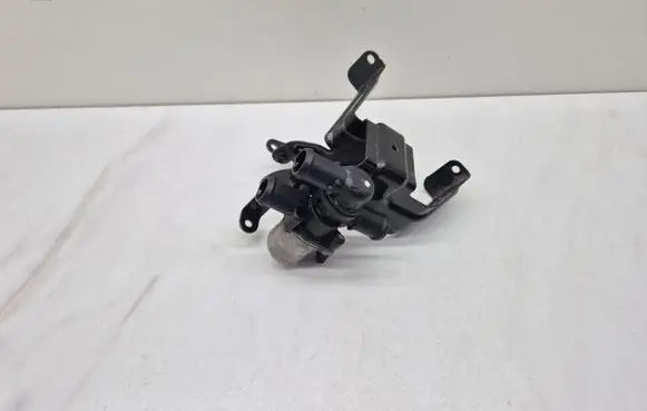 Volkswagen ID.3 Coolant heater control valve 5Q0906457C 1EA121068D
