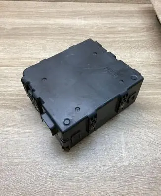 Lexus RX 450H Brake system control unit/module 8968033010 UACA0220