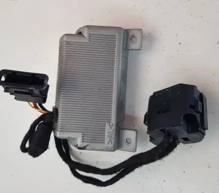 Volkswagen Jetta V Other engine bay part 1K0907155