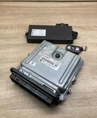 BMW 3 E90 E91 Engine ECU kit and lock set 8510832 9237047