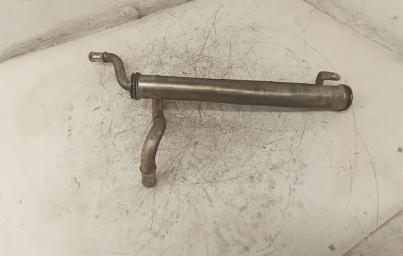 Volvo XC60 Engine coolant pipe/hose