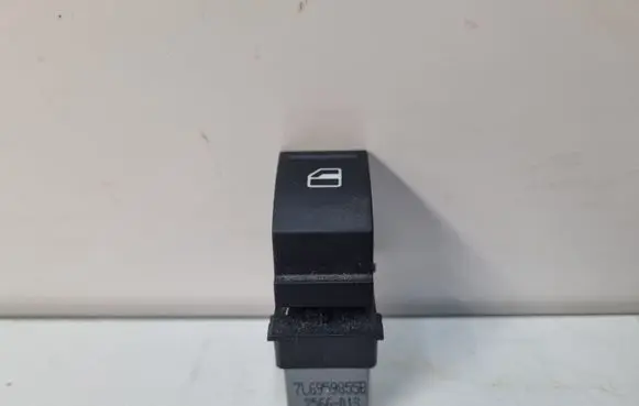 Volkswagen Golf Plus Electric window control switch 7L6959855B