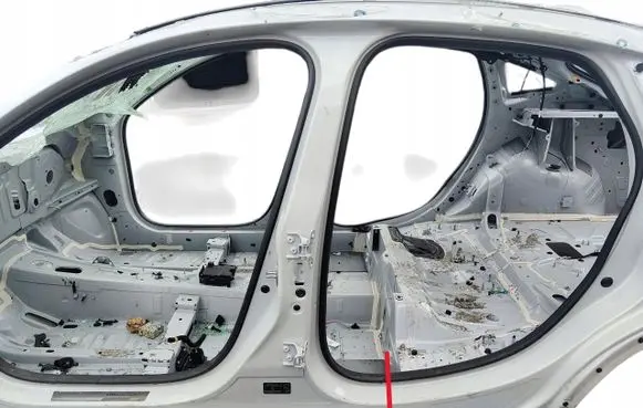 Renault Arkana Front piece kit 