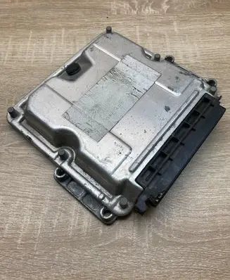 Peugeot 307 Engine control unit/module ECU 9643524880 0281010747