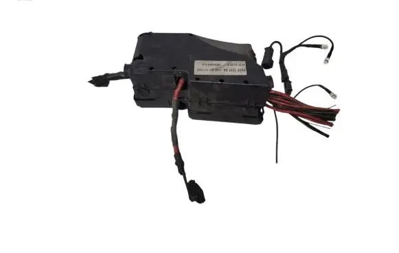 Volvo V50 Fuse module 8688040 518818000 30728348