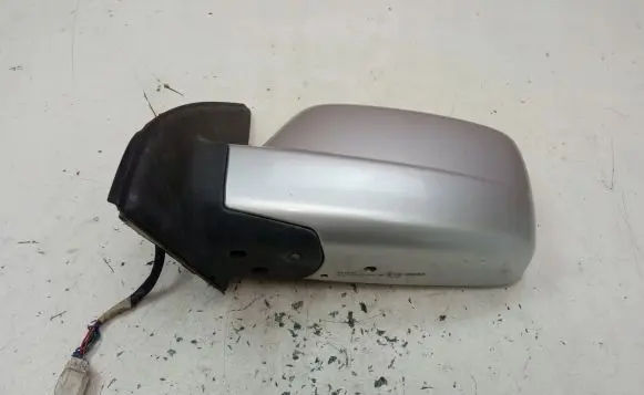 Front door electric wing mirror