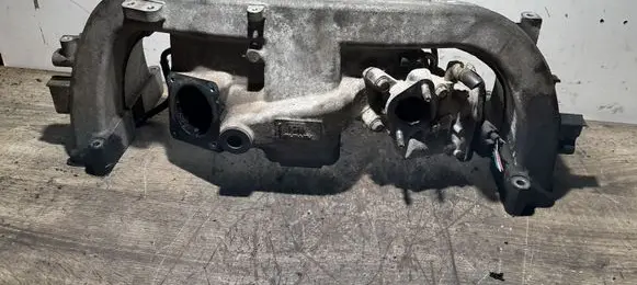 Subaru Outback Intake manifold