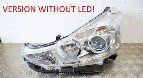 Toyota Prius+ (ZVW40) Headlight/headlamp 8117047640