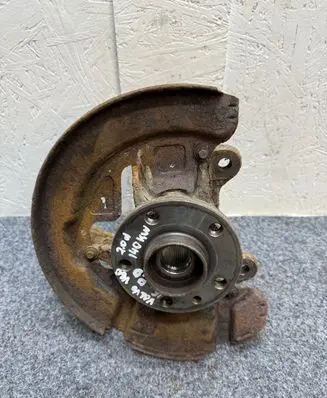Volvo V60 Front wheel hub