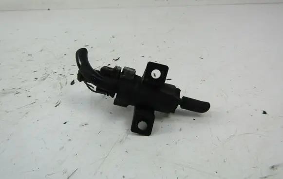 Peugeot 607 Valve vacuum 