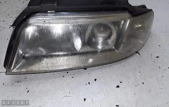 Audi A4 S4 B6 8E 8H Headlight/headlamp
