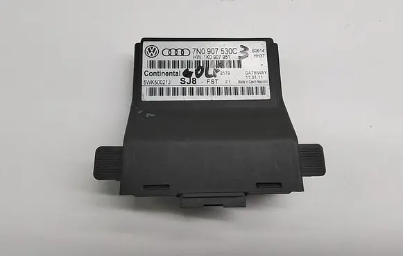 Volkswagen Golf VI Gateway control module 7N0907530C